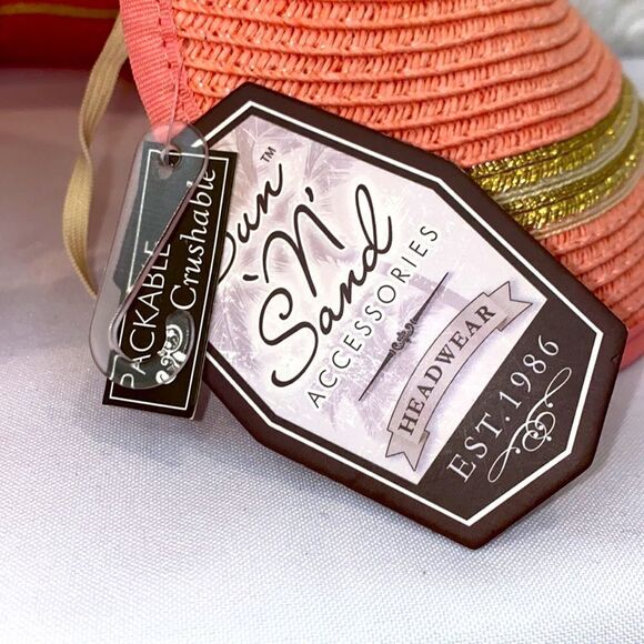 Sun n Sand Straw Visor With Hook And Hoop Closure In Pink And Gold - Picture 4 of 12